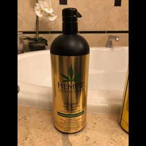 Hempz Shampoo
